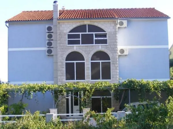 Apartment Mato