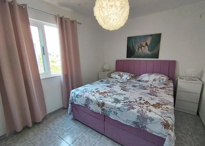 Mato Apartment *